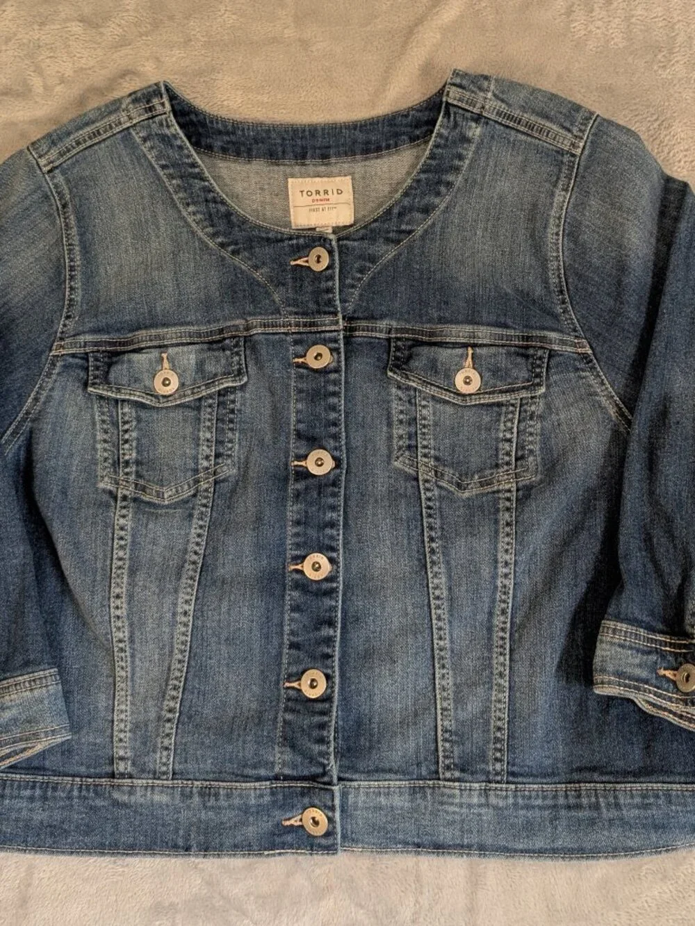 Torrid Women's Cropped Denim Jacket Collarless 3/4 Sleeve 5X Layering Piece - Picture 1 of 9